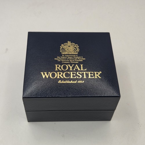 Royal worcester evesham plum - worcester,
