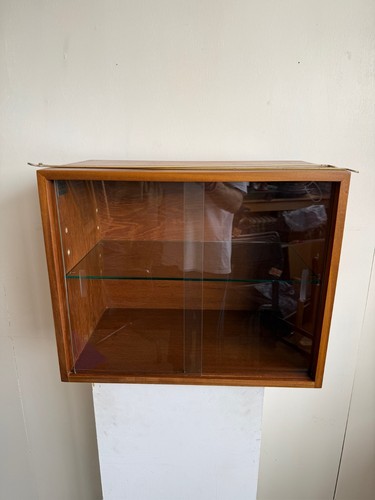 59cm wide cabinet glass