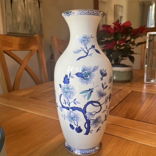 Royal grafton dynasty vase - royal,