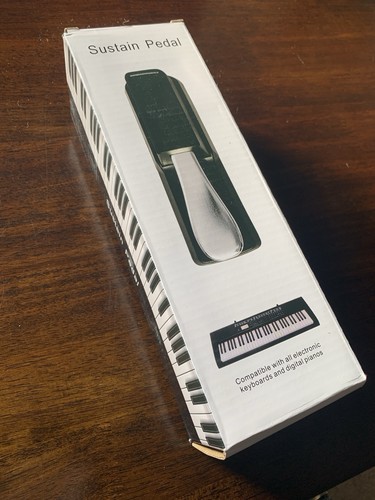 Sustain pedal for keyboard - for,
