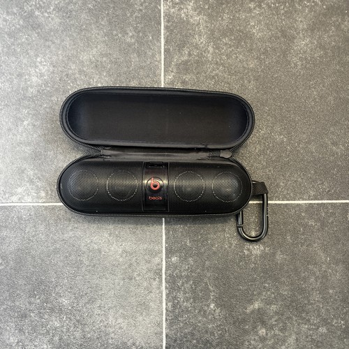 Beats pill black - black, with