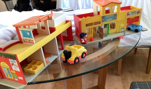 Fisher price garage - fisher,