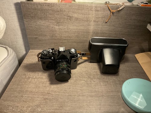 Zenit ttl camera - ,
