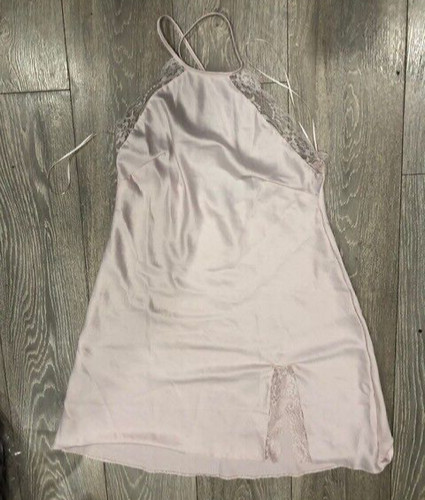 Pale pink lace silky soft - pink,
