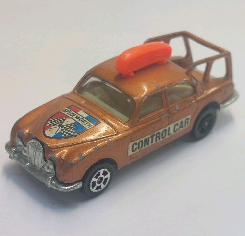 Corgi rockets jaguar - -,