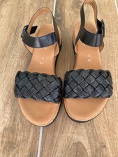 Gabor black leather comfort