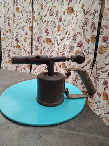 Vintage antique vesta - f.j,
