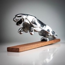 Vintage 8in Jaguar Leaping Cat