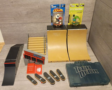 Tech Deck Fingerboard Set Tech Deck Half Pipe Rails & ramps (includes 3rd party)