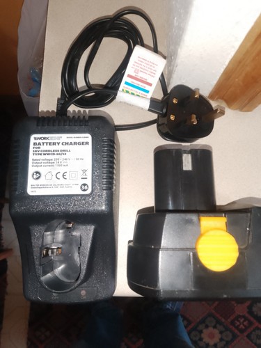 Workzone 18v battery charger - 18v,