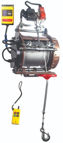 Warrior scaffold hoist 240v - warrior,