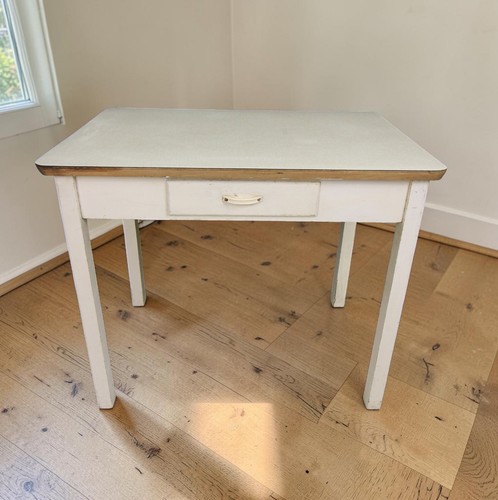Mid century formica - mid,