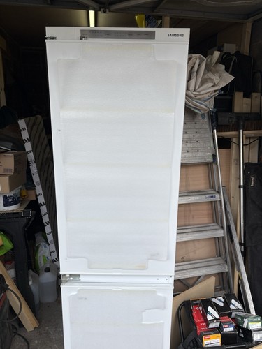 Samsung tall fridge - fridge, freezer