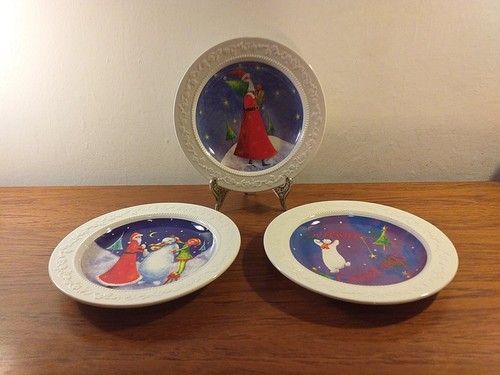 Jan pashley christmas plates - jan,