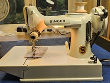 Singer 221 K Sewing Machine