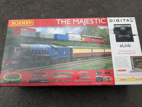 Hornby the majestic - oo,
