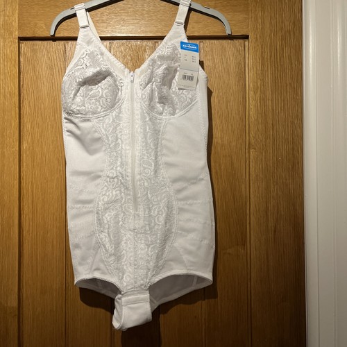 New with tags shaping body - shaping,