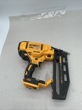 DEWALT DCN662D1 20V MAX XR Lithium-Ion 16-Gauge Cordless Finish Nailer Kit