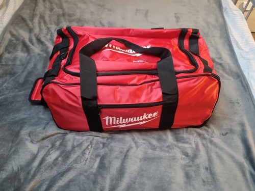 Milwaukee m18 4933459429 - m18,