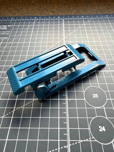 Matchbox hotwheels garage - matchbox/,