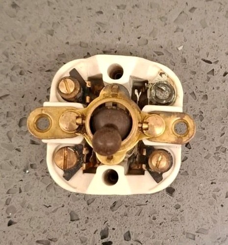 Way ceramic light switch - 2,