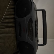 Vintage Cathay Portable Radio