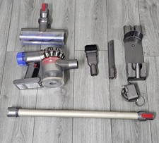 DYSON CYCLONE V8 ANIMAL STICK