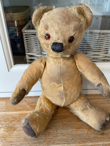 Well loved old vintage chad - loved,
