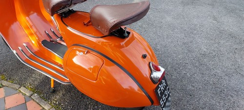 Classic vespa rear carrier - classic,