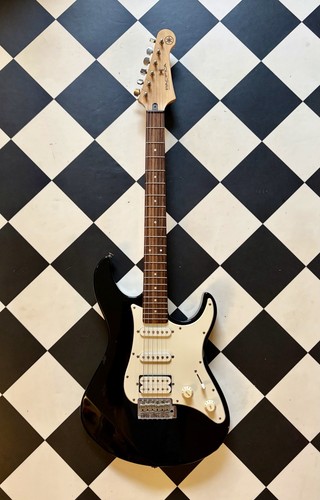 Yamaha pacifica electric - pacifica,