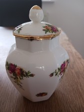 Royal Albert Old Country Roses
