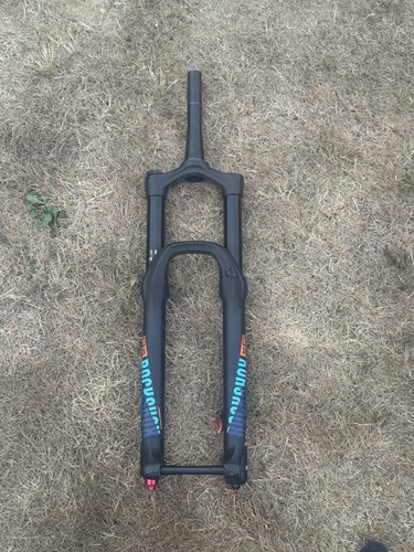 Rockshox yari but with - but, lyric
