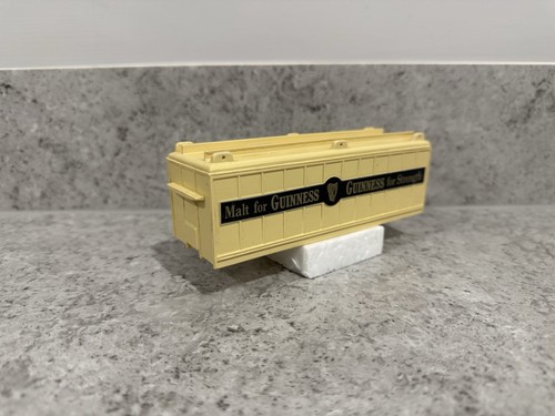 Corgi container - corgi,