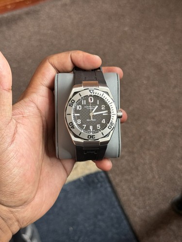 Hamilton khaki navy sub - sub, auto