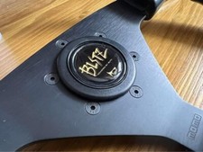 Steering wheel horn push