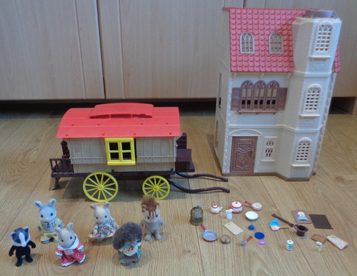 Sylvanian families bundle