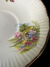 VINTAGE QUEEN ANNE COTTAGE