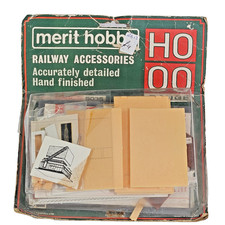 Merit Hobby Railway Accessories Hand Finished OO/HO Scale Model # 5035 Packed.