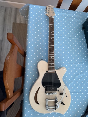 Aria 48v vintage - aria, hollow
