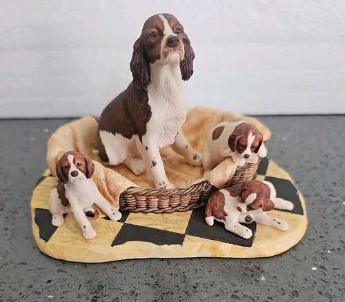 Border fine arts springer - arts,