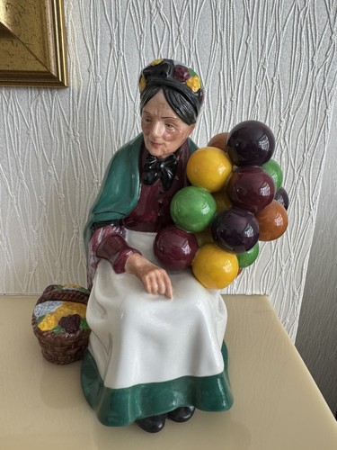 Royal doulton old balloon - doulton,