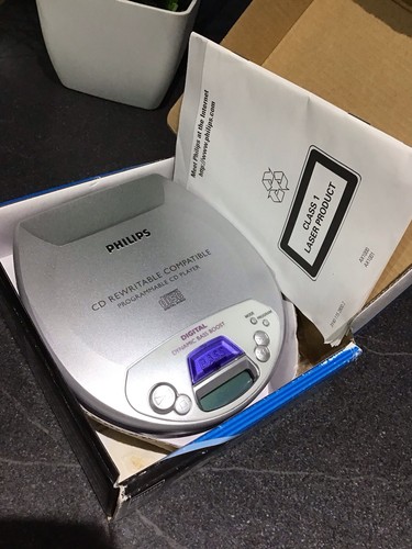 Philips portable player - philips,