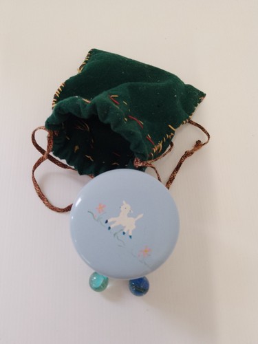 Vintage toy pot with - toy,