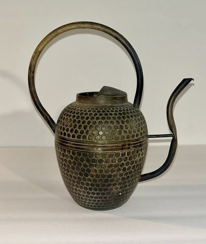 Vtg brass metal - brass,