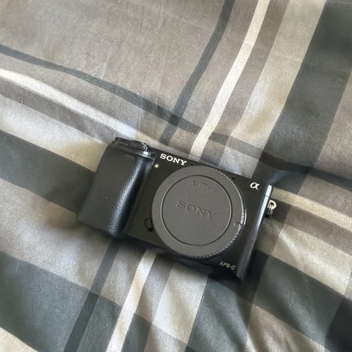Sony alpha a6000 3mp black - sony,