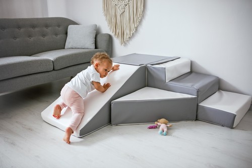 Step and slide white - step,