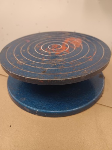 Pottery banding wheel - pottery,