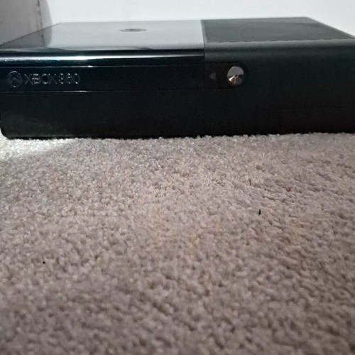 Xbox 360 full console in - 360,
