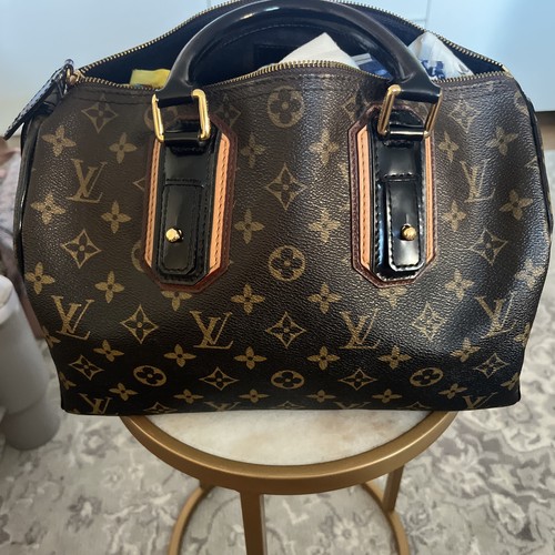 Auth mint louis - louis, mirage