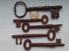 5 Old Retro Vintage Skeleton